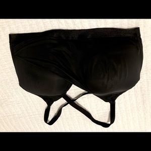 42 H black bra